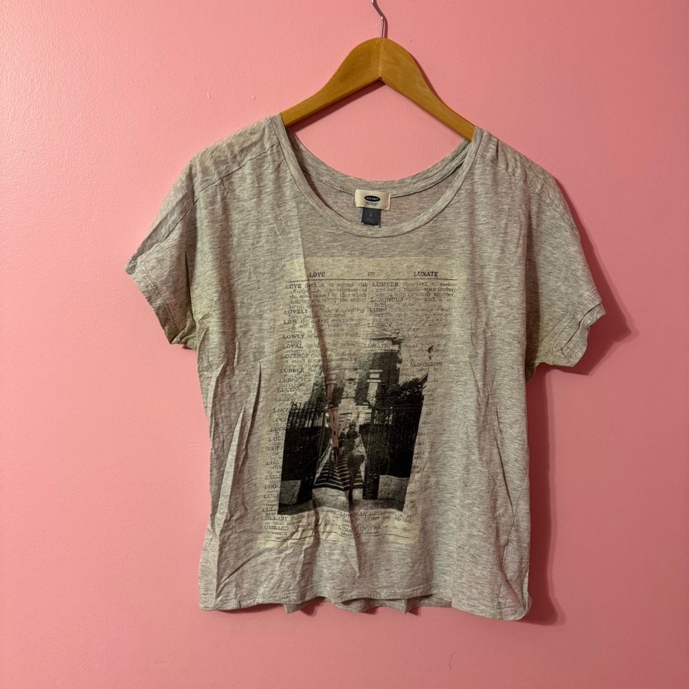 Old Navy Heather Gray T-Shirt